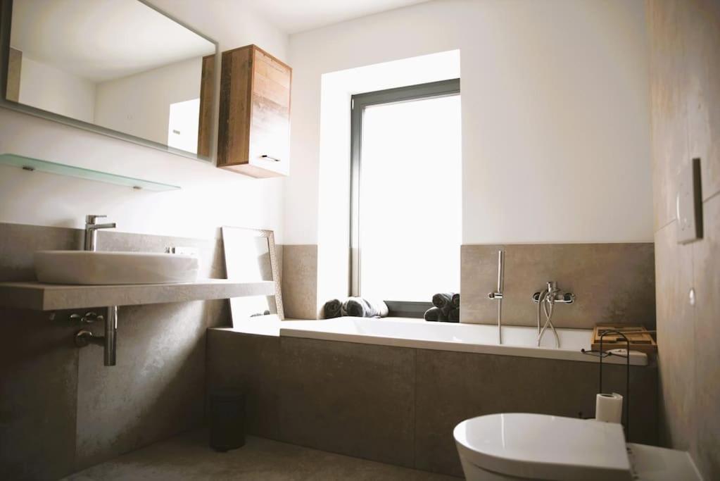 Beautiful Design 2 Bedroom Loft Mertert Exterior photo
